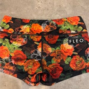 FLEO Women's Floral Skull Print Shorts - Black and Orange